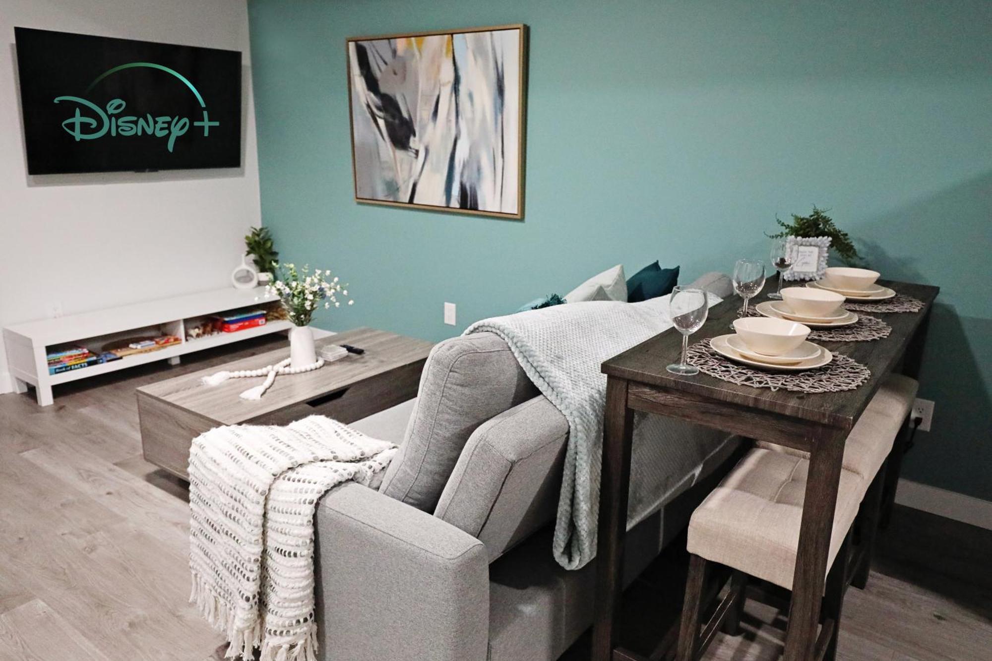 Beautiful Home With 4 King Beds,Airport,Disney+ Edmonton Exterior foto